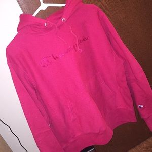 Champion hoodie from urban only worn twice.